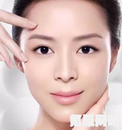 申鹤翻白眼、流眼泪、流口水是什么原因？如何应对这些现象？探讨背后的生理和心理因素