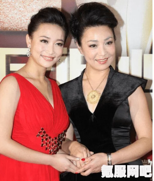 父亲为女儿精心打造美丽花园，助力她在成长道路上茁壮成长——爱的滋养与陪伴的力量