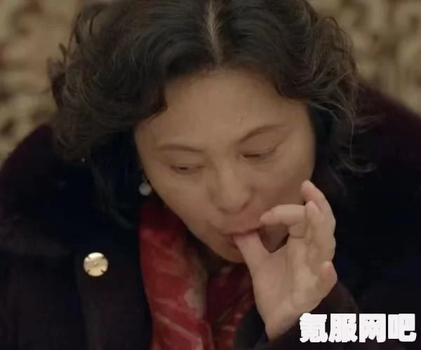 满18岁，准备好了卫生纸了吗？究竟是为哪般之需？探索成年生活中的那些尴尬瞬间与必备物品_青春欲望与情感的面貌