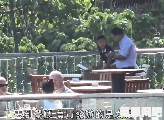 男子挥刀砍妻儿子挺身而出，家庭暴力中的英雄举动令人动容——勇敢之举彰显人性光辉与亲情力量_影视伦理学