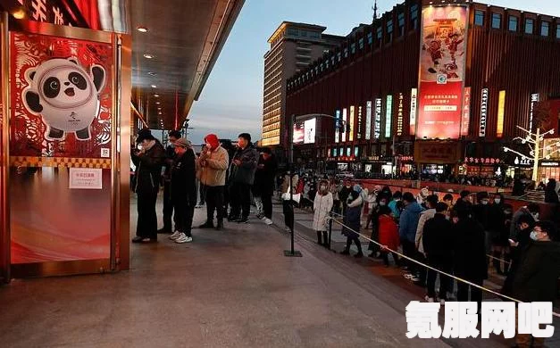 冰墩墩保温杯价格详解，多少钱能拥有这款热销保温神器？
