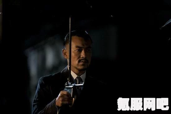 王者荣耀中一直按回城的含义解析