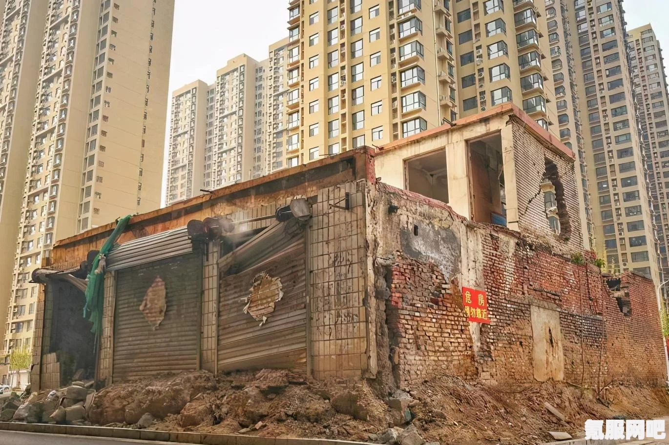 当火车鸣笛三秒，深度解析四种结局攻略