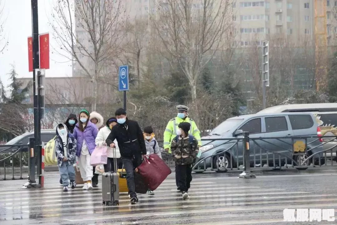 王者荣耀，萌虎出山拜年礼包的领取攻略与问答环节