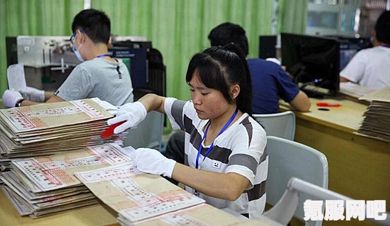 红果果发文事件背后的故事与热议揭秘