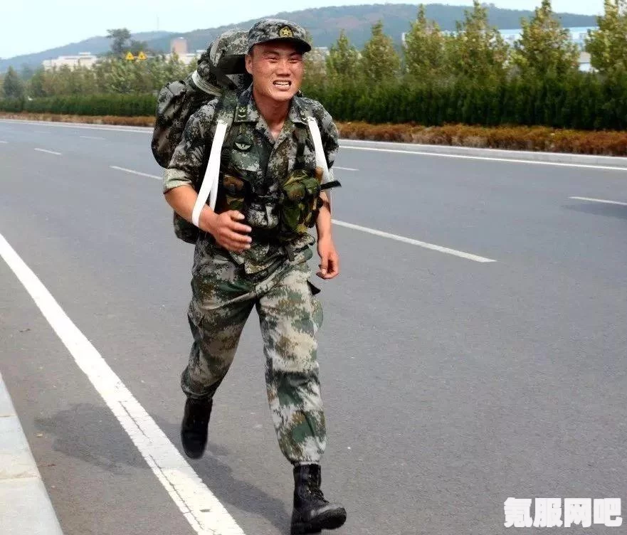 重装前哨配置要求介绍